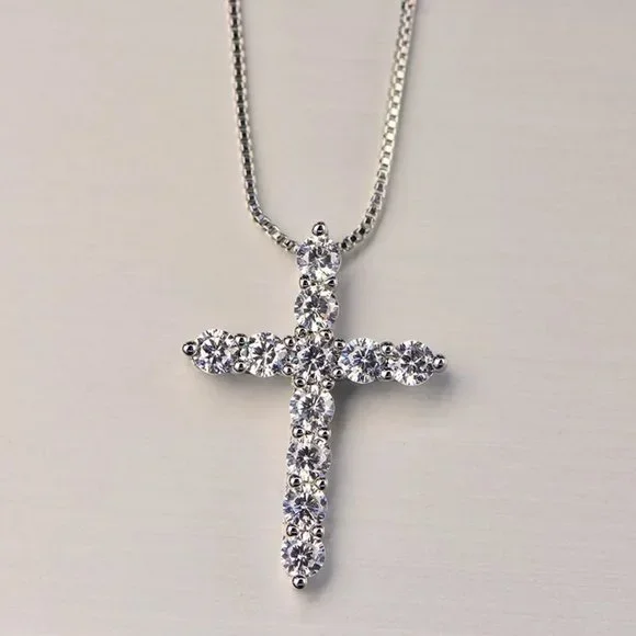 Certified 3.3ct. t.w. Moissanite Diamond Cross Pendant Necklace NEW - Picture 7 of 14